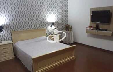 Imagem 13: Venda Casa MARTA HELENA. Piscina, Varanda, 295m² de Áreae5 Banheiros