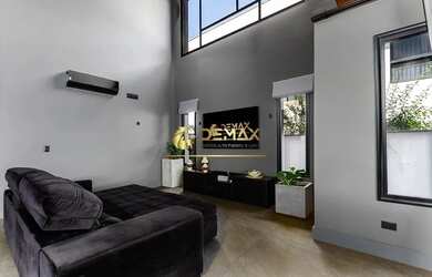 Imagem 4: Sobrado Alto Padrão 4 Suítes à Venda, Condomínio Jaguary