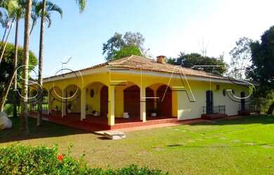 Imagem: Sitio em Atibaia com 95.000m² com Porteira Fechada