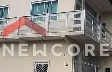 Imagem: A casa possui 2 Dormitórios, 2 Banheiros, 5 Vagas na garagem