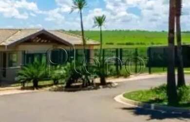 Imagem: O terreno possui 544m² de Área e está localizado em Loteamento