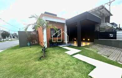 Imagem: A casa em condomínio possui 3 Dormitórios, 3 Banheiros, 2