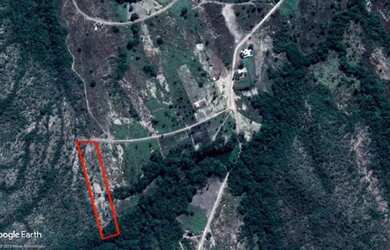 Imagem: O terreno possui 12.265m² de Área e está localizado em Itapuã