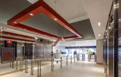 Imagem: O depósito possui 3 Vagas na garagem, 200m² de Área e está