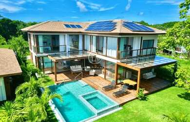 Imagem 1: Mansão 5 Suítes em Praia do Forte Condomínio Frente MAR Pé na Areia...