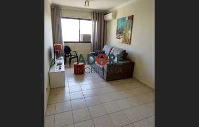 Imagem: O apartamento possui 1 Dormitório, 1 Banheiro, 1 Vaga na garagem