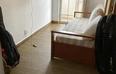 Imagem: A casa possui 4 Dormitórios, 4 Banheiros, 1 Vaga na garagem