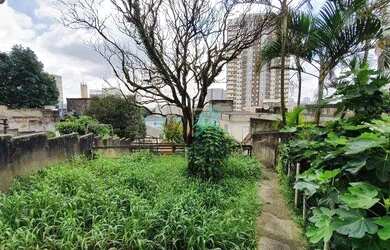 Imagem: A casa à venda possui 3 Dormitórios, 2 Banheiros, 1 Vaga na