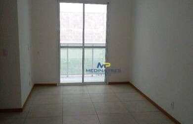 Imagem: O apartamento possui 3 Dormitórios, 2 Banheiros, 2 Vagas na