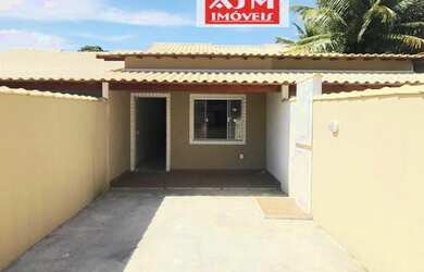 Imagem: A casa possui 2 Dormitórios, 2 Banheiros, 1 Vaga na garagem