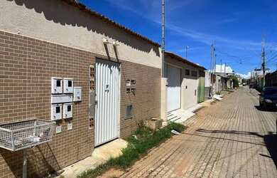 Imagem: A casa possui 4 Dormitórios, 4 Banheiros, 128m² de Área e