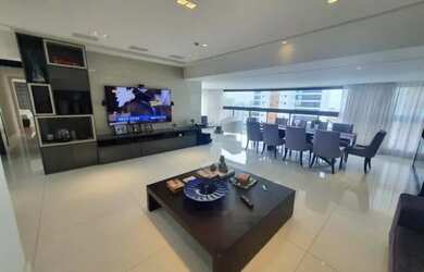 Imagem: O apartamento possui 3 Dormitórios, 5 Banheiros, 4 Vagas na