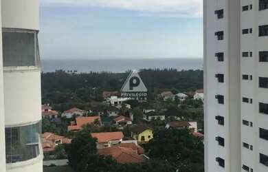 Imagem 4: Salão 3 quartos c/ dependência e vaga na escritura com vista mar