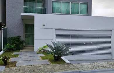 Imagem: A casa em condomínio possui 4 Dormitórios, 5 Banheiros, 4