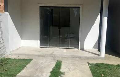 Imagem: A casa possui 2 Dormitórios, 1 Banheiro, 60m² de Área e