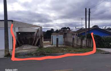 Imagem: O terreno possui 200m² de Área e está localizado em Conjunto