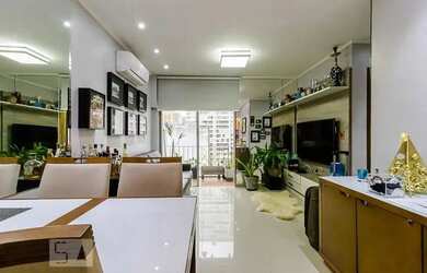 Imagem 3: Apartamento à Venda - Aclimação, 2 Quartos, 65 m2