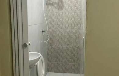 Imagem 8: //Vendo Vila com 1 casa e 4 apartamentos