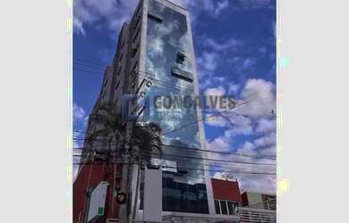 Imagem: O depósito possui 1 Vaga na garagem, 67m² de Área e está