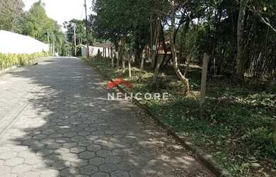 Imagem: O terreno possui 1.000m² de Área e está localizado em Chácara