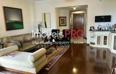 Imagem: O apartamento possui 4 Dormitórios, 5 Banheiros, 3 Vagas na