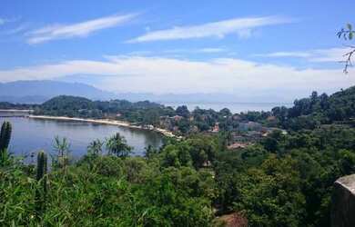 Imagem: A casa possui 1 Dormitório, 42m² de Área e está localizado