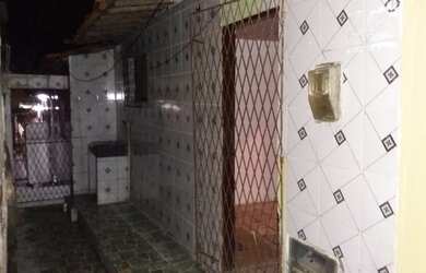 Imagem: A casa possui 2 Dormitórios, 1 Banheiro, 40m² de Área e