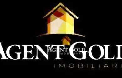 Imagem: A casa em condomínio possui 5 Dormitórios, 5 Banheiros, 5