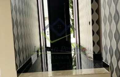 Imagem: A casa em condomínio possui 5 Dormitórios, 5 Banheiros, 2