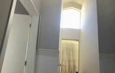 Imagem 5: Charmoso sobrado poucos passos mar de PEREQUE em Porto