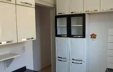 Imagem: A casa possui 1 Dormitório, 1 Banheiro e está localizado