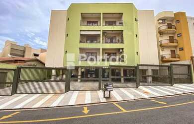 Imagem: O apartamento possui 3 Dormitórios, 2 Banheiros, 2 Vagas na