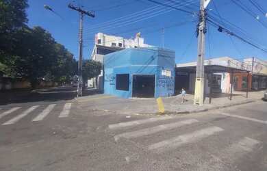 Imagem: O depósito para alugar possui 25m² de Área, Churrasqueira