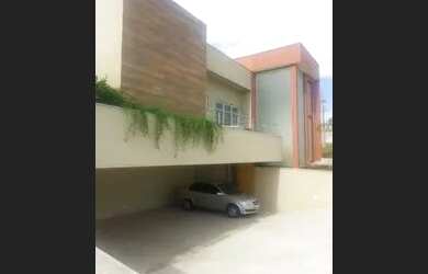 Imagem: A casa em condomínio possui 3 Dormitórios, 4 Banheiros, 4