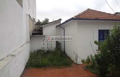 Imagem: O terreno possui 300m² de Área e está localizado em Vila