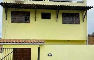 Imagem: A casa possui 2 Dormitórios, 3 Banheiros e 300m² de Área