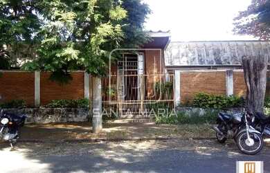 Imagem: O depósito possui 2 Vagas na garagem, 210m² de Área e está