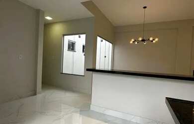 Imagem 9: Casa no Porto Marina. Piscina, 2 Vagas na garageme3 Dormitórios