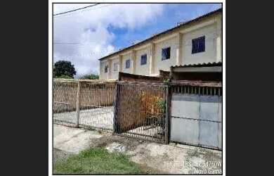 Imagem: A casa possui 2 Dormitórios, 1 Banheiro, 1 Vaga na garagem