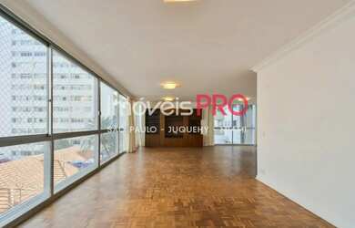 Imagem 6: O apartamento tem uma área útil de 184 m2