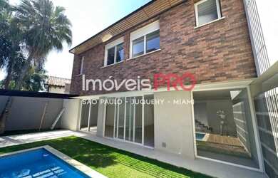 Imagem: A casa em condomínio à venda possui 3 Dormitórios, 4 Banheiros