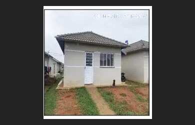 Imagem: A casa possui 1 Dormitório, 1 Banheiro, 160m² de Área e