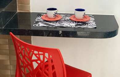 Imagem: O studio possui 1 Dormitório, 1 Banheiro, 18m² de Área e