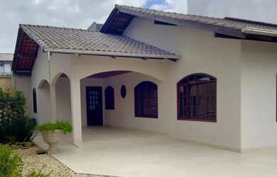 Imagem 2: Galpão/Depósito/Armazém para venda tem 110 metros quadrados