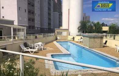 Imagem: O apartamento possui 2 Dormitórios, 1 Banheiro, 2 Vagas na