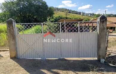 Imagem: A fazenda possui 215m² de Área e está localizado em Pedro