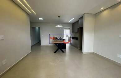 Imagem: O apartamento possui 3 Dormitórios, 2 Banheiros, 2 Vagas na