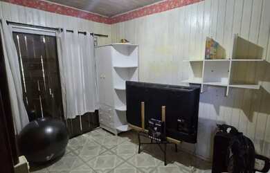 Imagem 6: Casa na Ibiraquera - Perto da Lagoa, com Piscina e Terreno Amplo