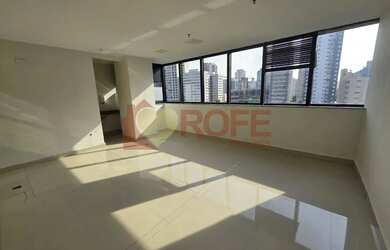 Imagem: O depósito possui 1 Vaga na garagem e 36m² de Área e está