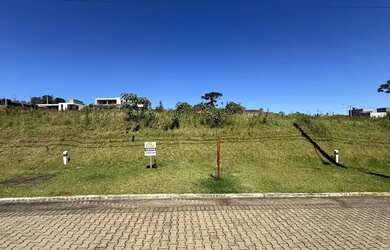 Imagem: O terreno possui 570m² de Área e está localizado em Ivoti